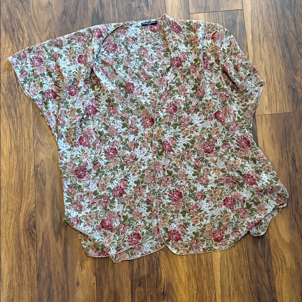 Brandy Melville Floral Kimono Sleeve Blouse - pink and Green